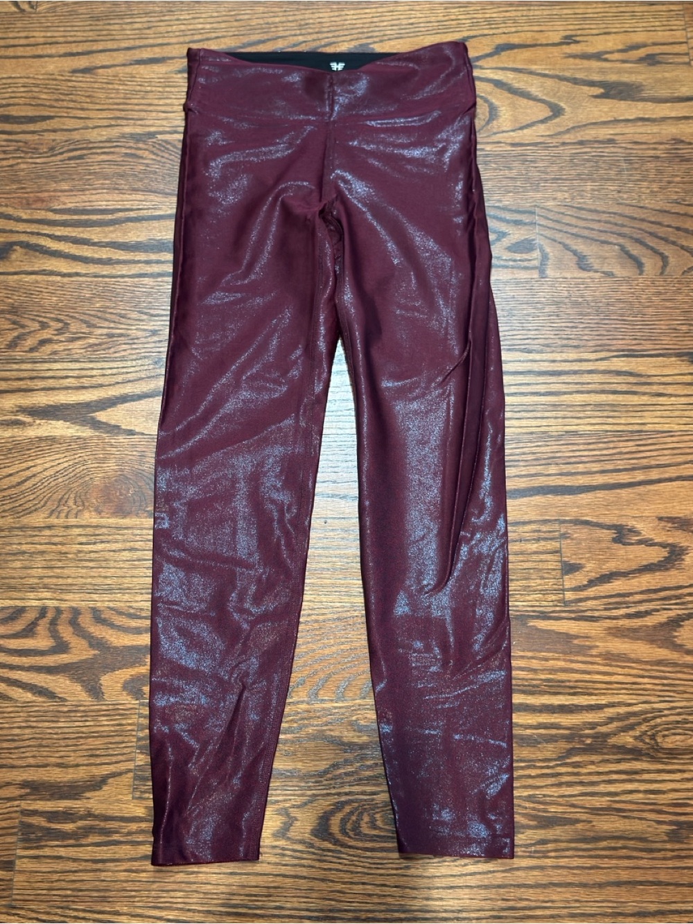 Heroine Sport Ruby Bordeaux Wine Metallic Marvel Leggings Size Small EUC